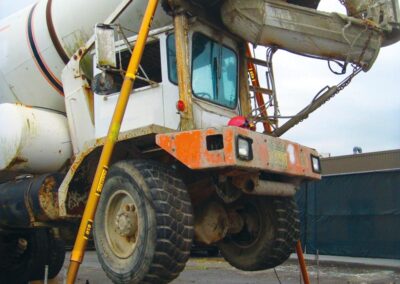 Paratech Hydraulikstützen Schwerlast Betonmischer Heben Sichern Feuerwehr Scheureder Training