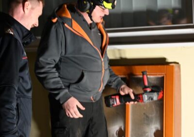Fenster Öffnen Übungsfenster Feuerwehr Training Praxis Scheureder Österreich