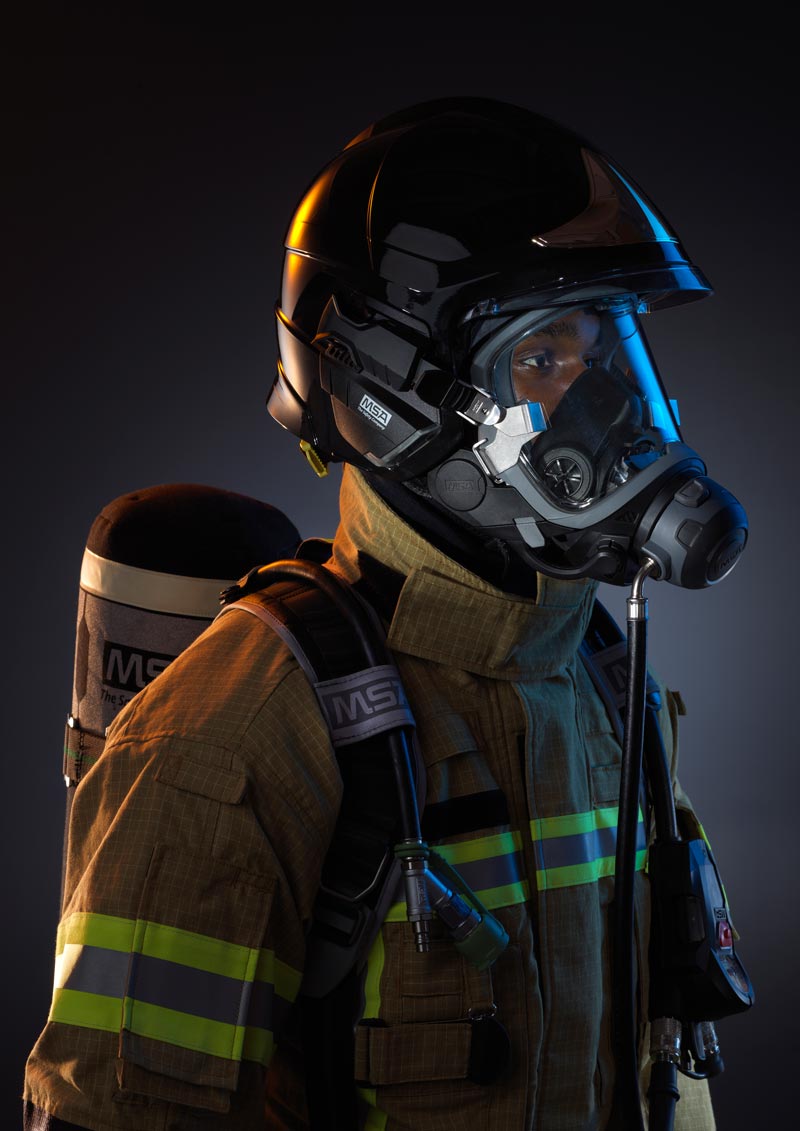 M1-SCBA_Firefighter_C1-Headset Scheureder Instructor AWG Armaturen Wartung Instandhaltung Training